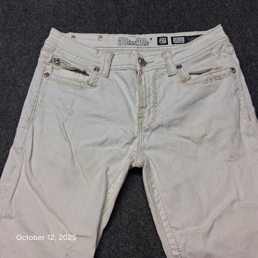 Miss Me White Jeans Womens Size 27 White Boyfriend Capri Mid Rise